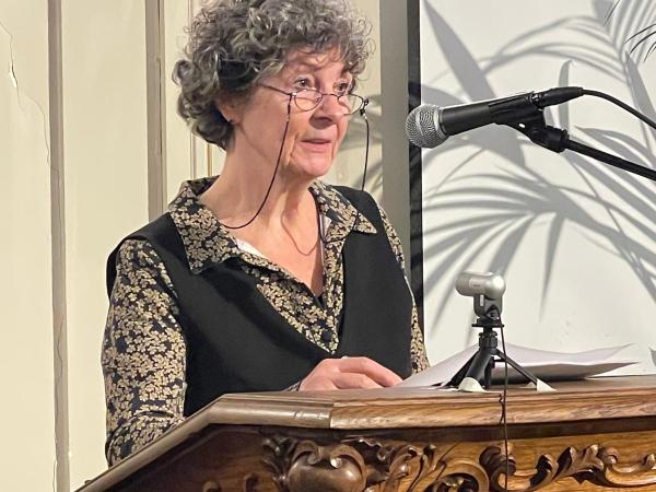 Leen van Dijck gehuldigd na zeven jaar voorzitterschap van de KANTL